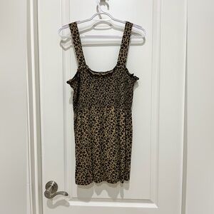 Venus smocked leopard print tank top, size L